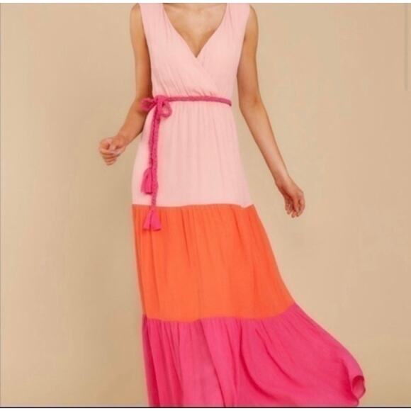 Flying Tomato Women's Fiesta Tiered Maxi Dress Size Small w/ Pink Braided Belt - Picture 1 of 11